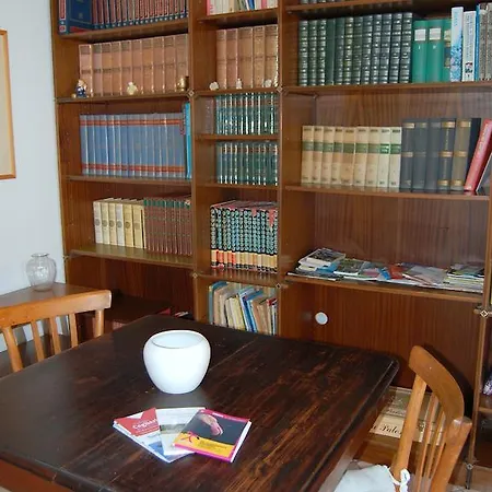 Le Bouganville Capitana